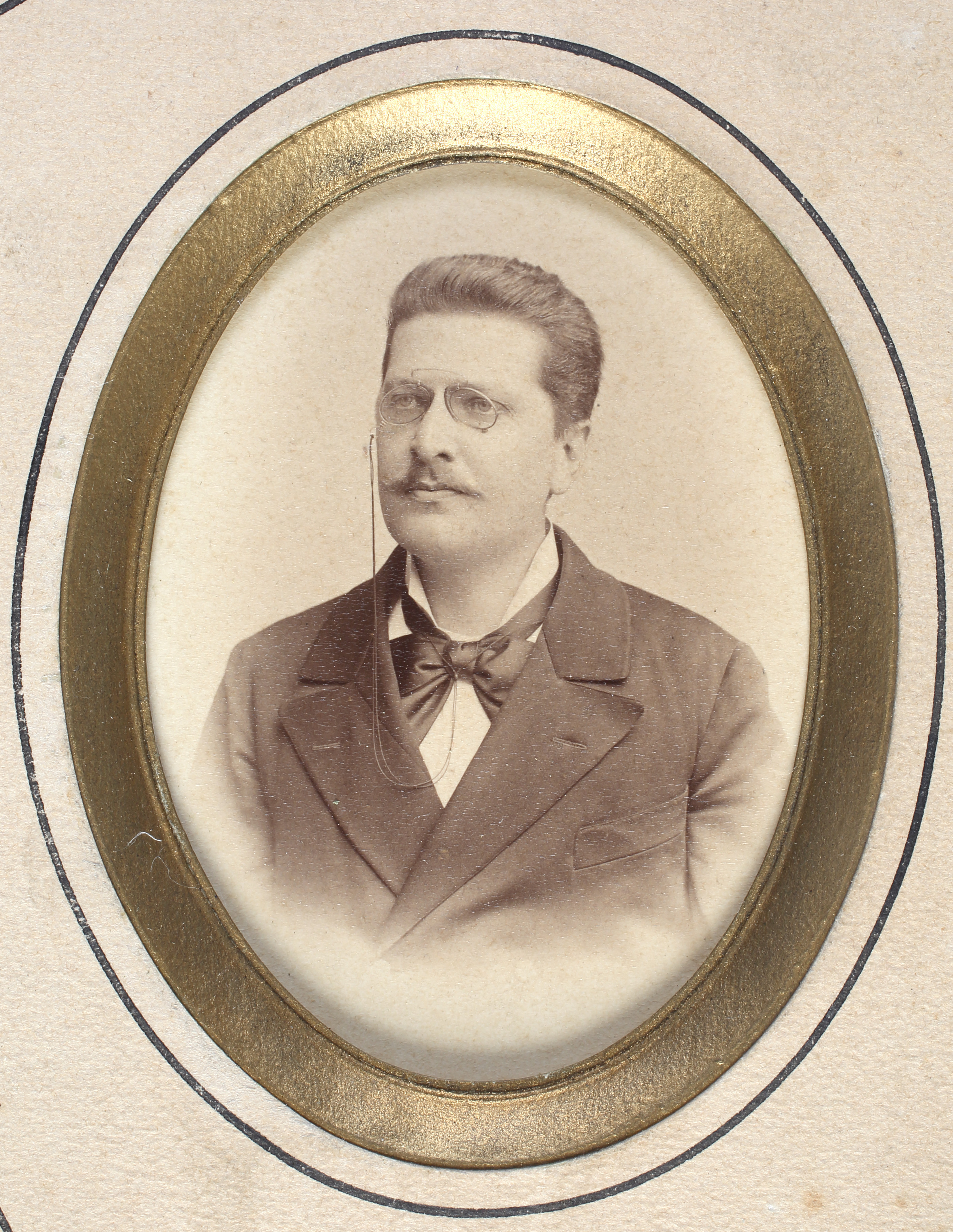 Gjuro i Ivan Varga, Portret nepoznatog