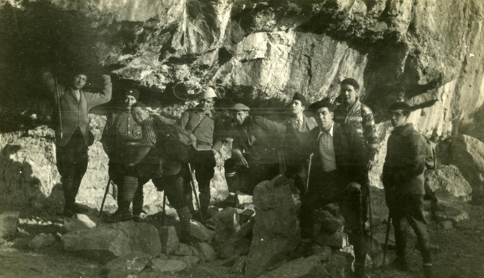 Desconegut, [Excursion to the Virgin of Mount]
