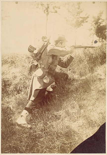 Unknown, [Soldier Aiming Rifle]