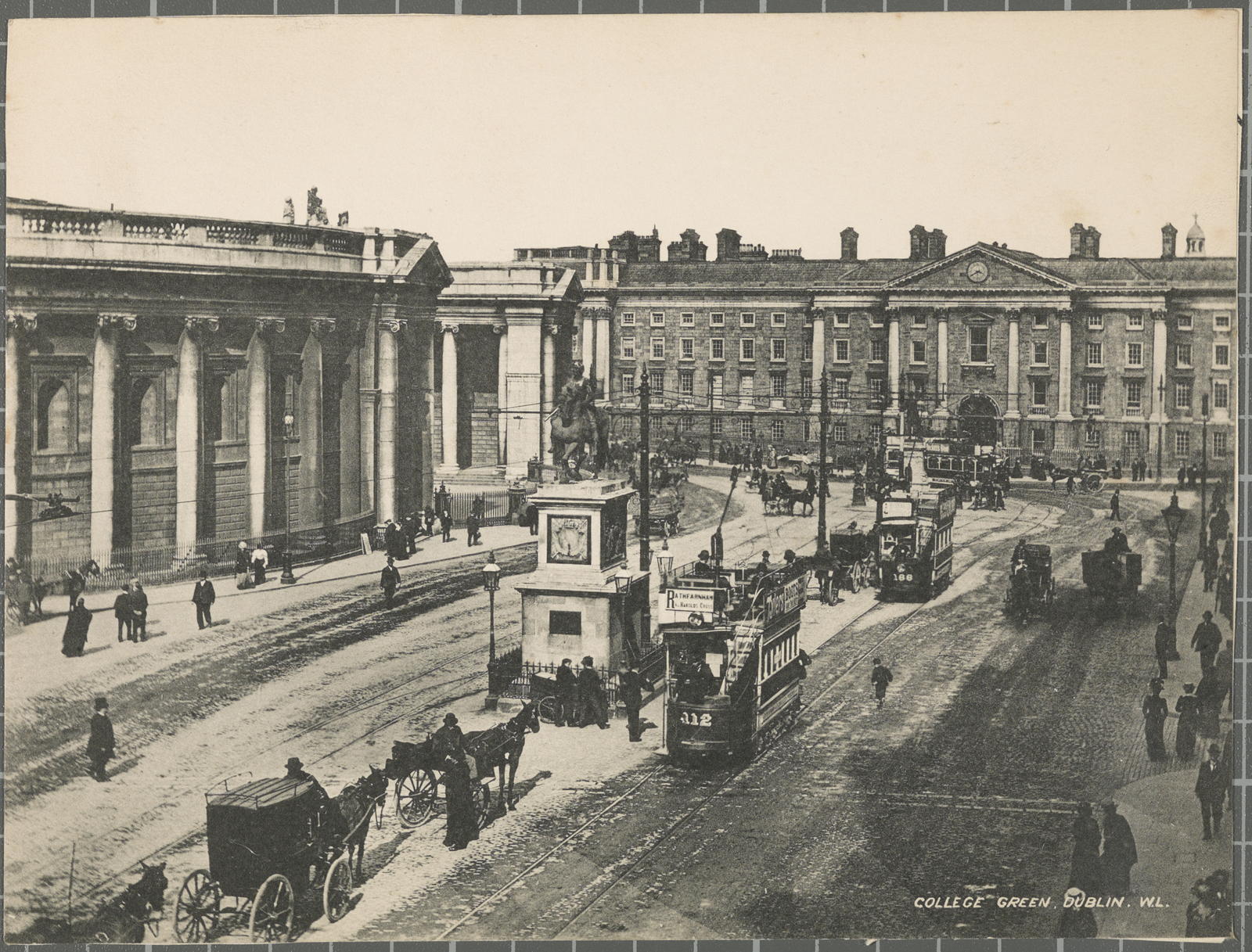 Desconegut, College Green. Dublin. W.L.