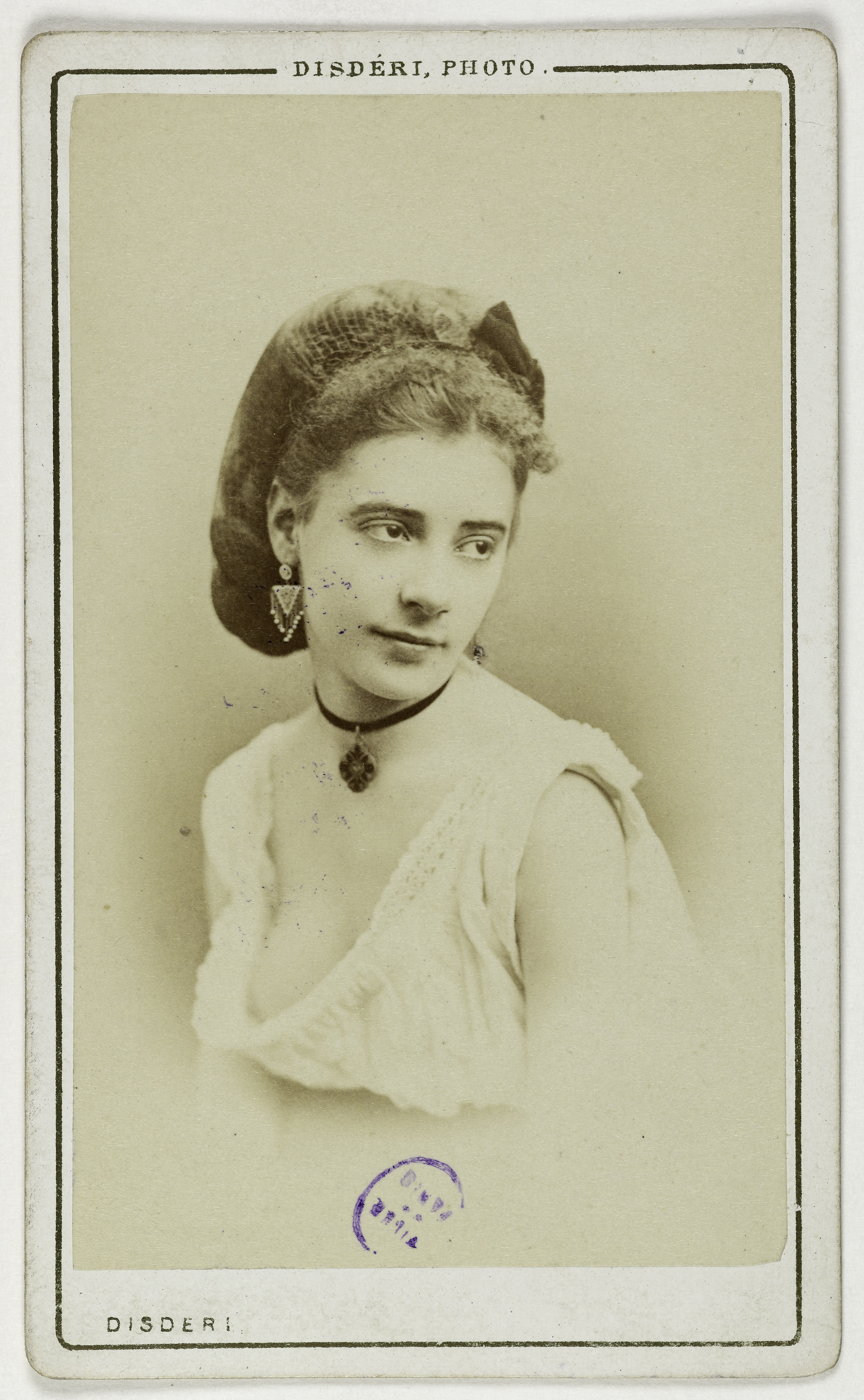 André-Adolphe-Eugène Disdéri, Portrait d'Alice Grivot, (actrice)