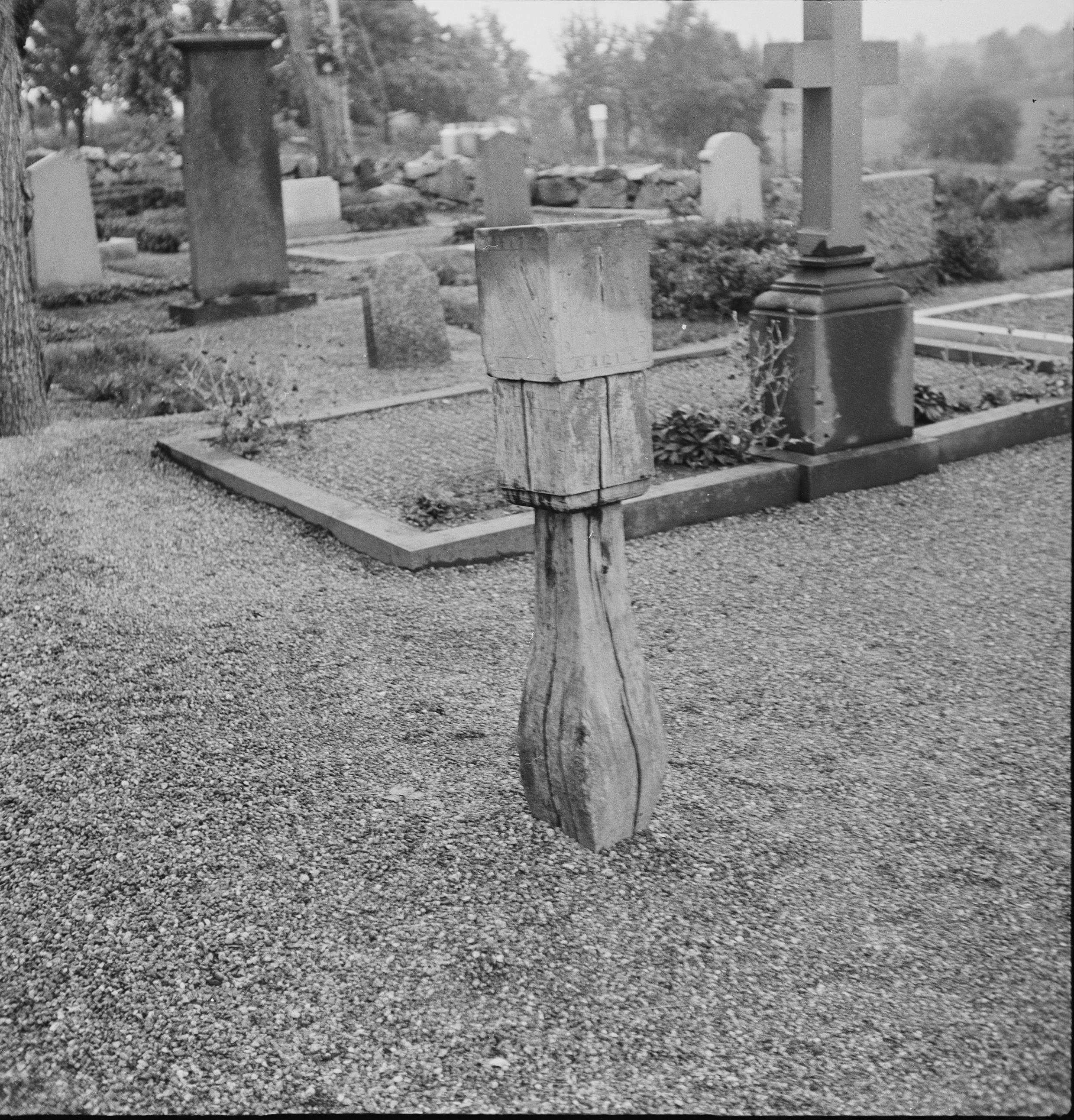 Nils Lagergren, Sånga kyrka