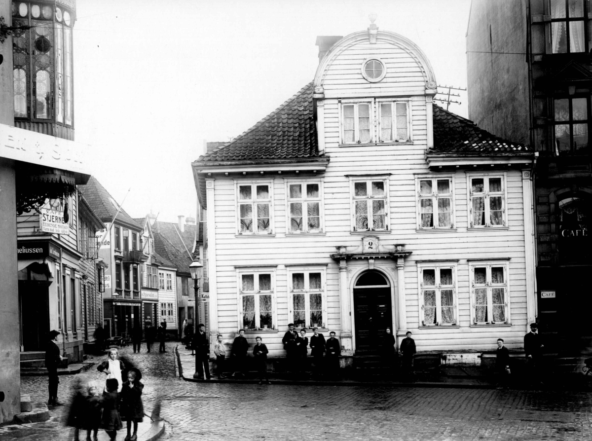 Anders Beer Wilse, Bergen B2.