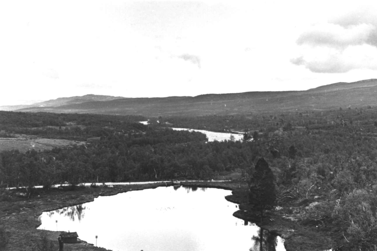 Anna Grostøl, Utsikt frå Hovden Turisthotell, Bykle 1939.