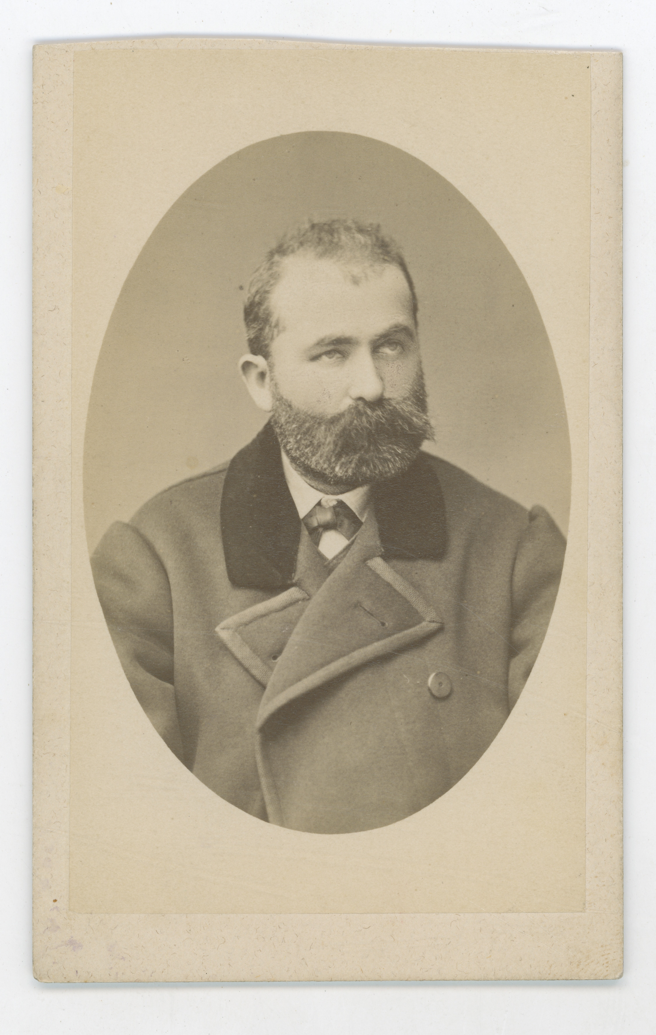 Julius Müller, Muškarac u kaputu