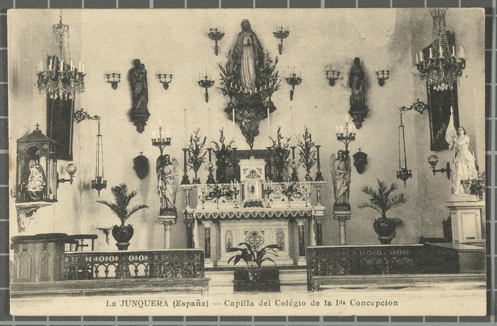 Desconegut, La Junquera (España) - Capilla del Colégio de la Ida Concepcion