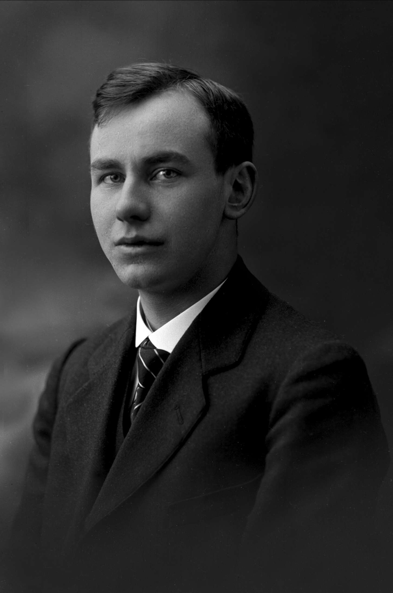 Gustav Borgen, NFB.08830