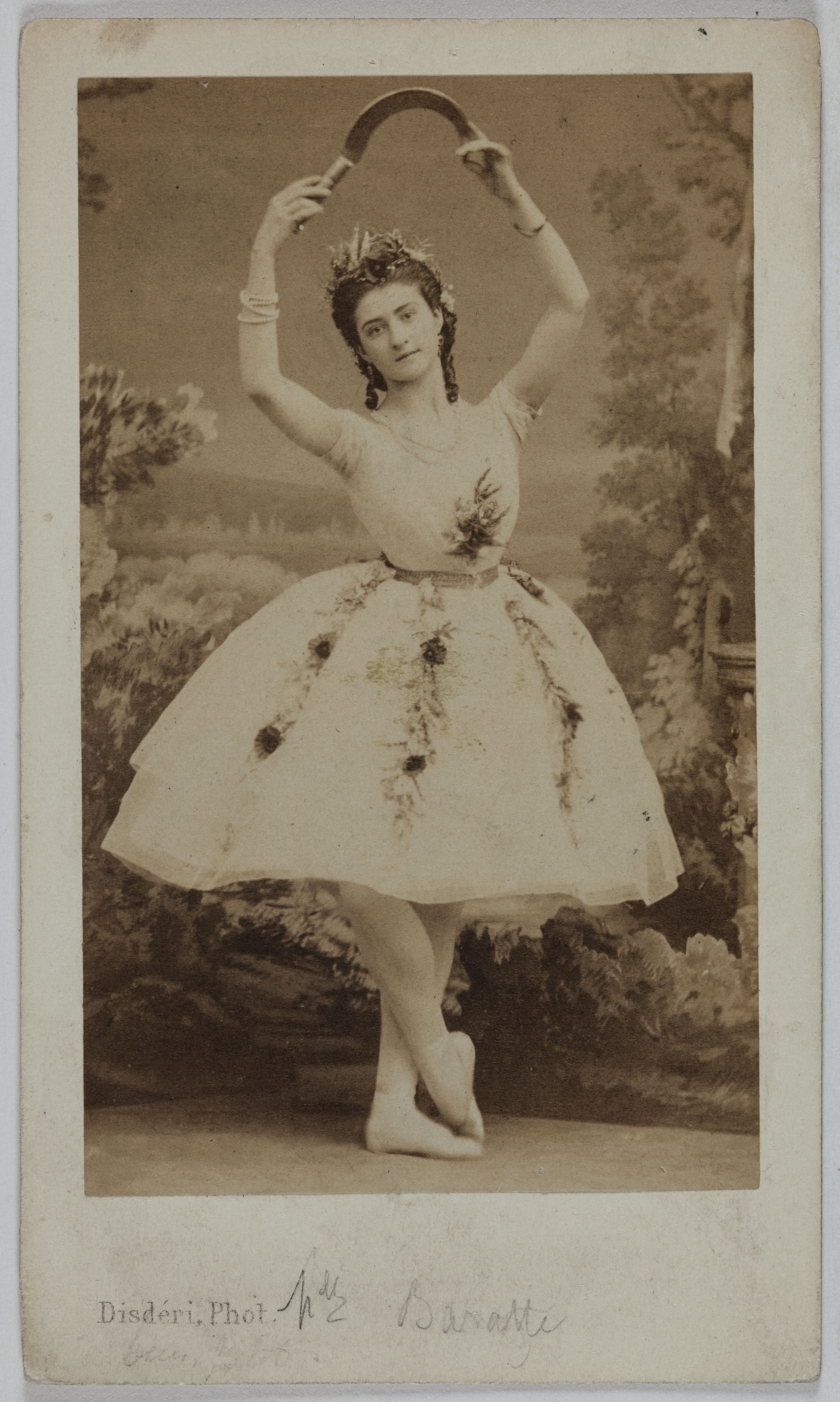 André-Adolphe-Eugène Disdéri, Portrait de Baratte (danseuse à l'Opéra)