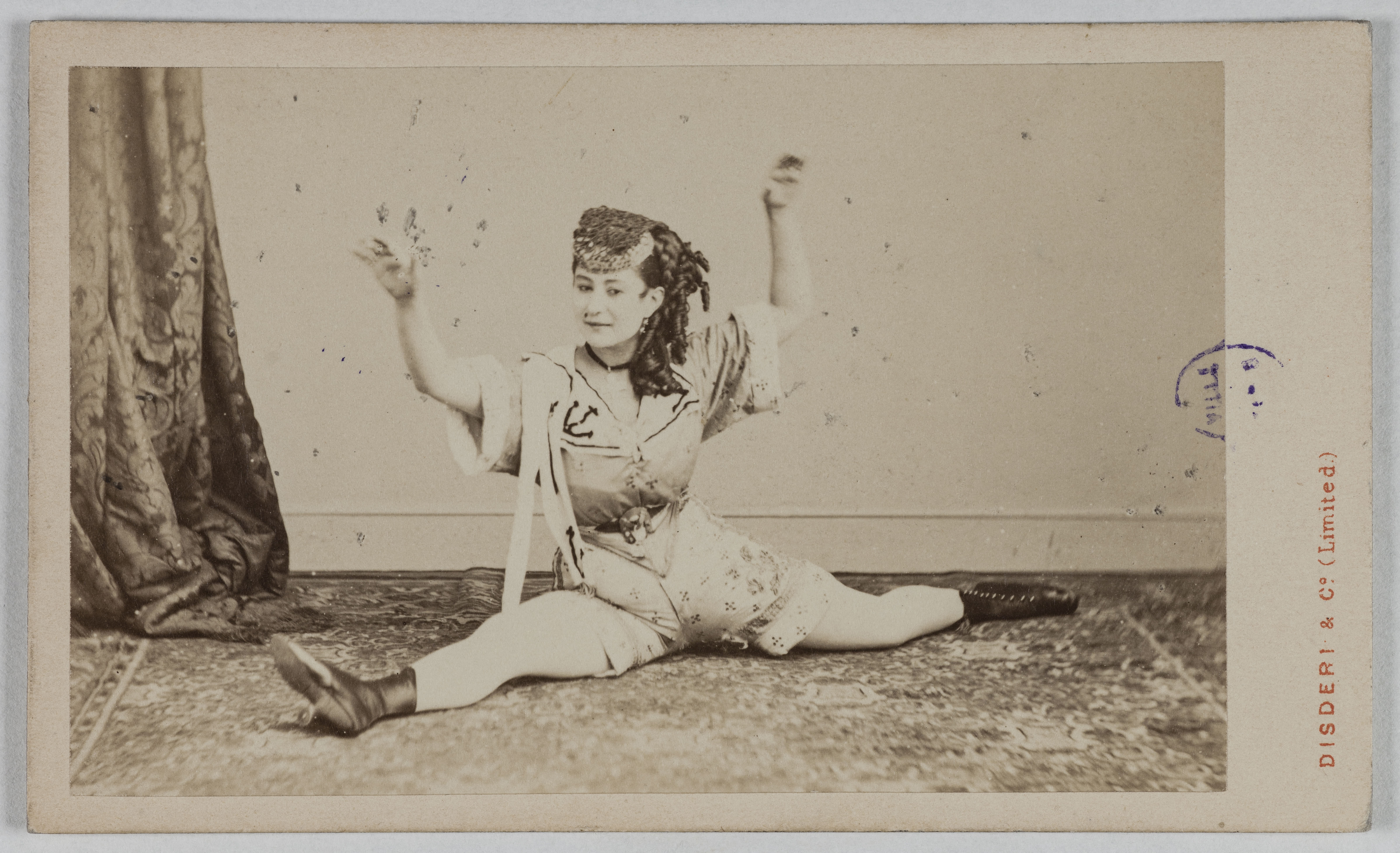 André-Adolphe-Eugène Disdéri, Portrait de Finette, (Joséphine Durwend, dite), (danseuse)
