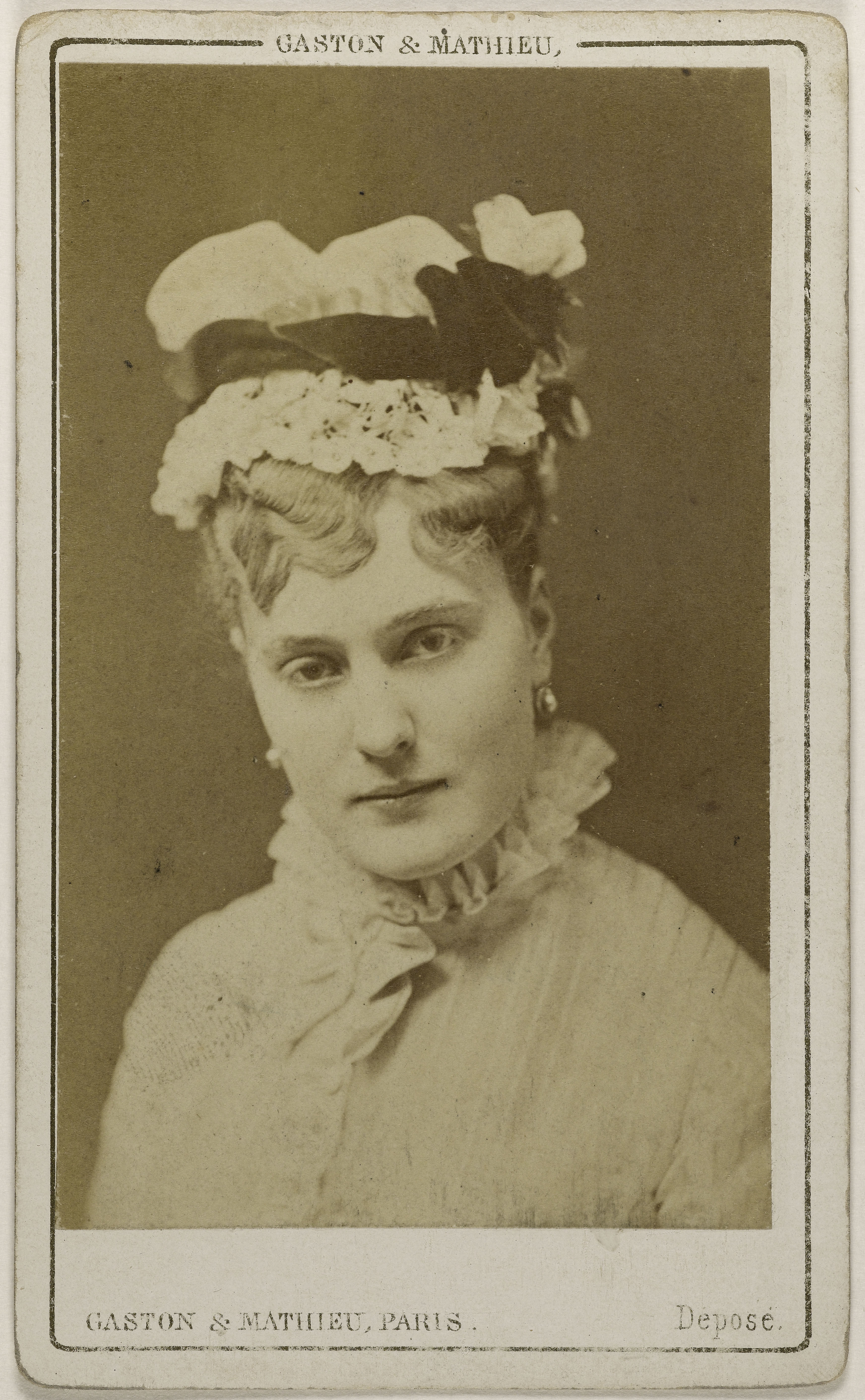 Mathieu & Cie Gaston, Portrait de Bertin, Blanche, (actrice)