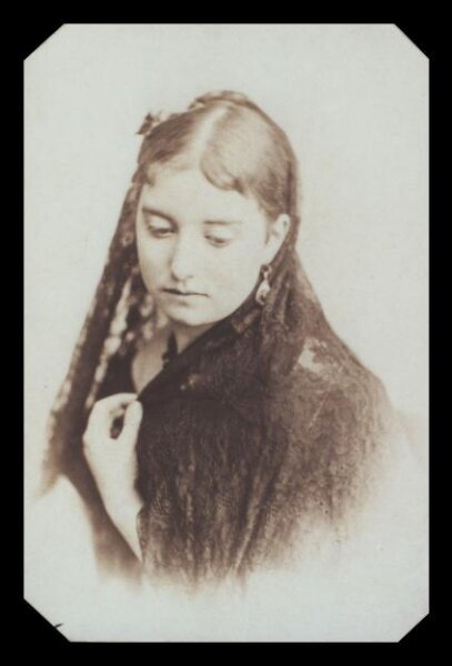 London Stereoscopic and Photographic Company, Guy Little Theatrical Photograph