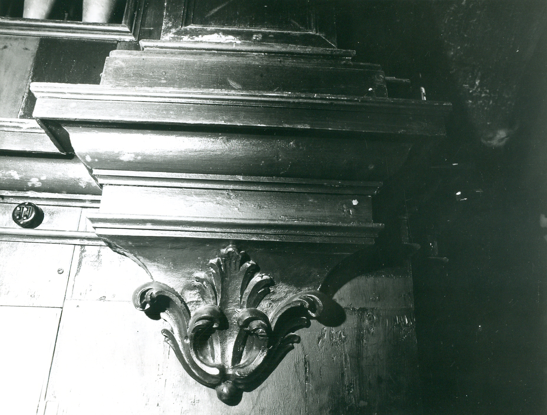 Nino Vranić, Trogir (Trogir) - Crkva Sv. Petra - Detalj dekoracije prospekta