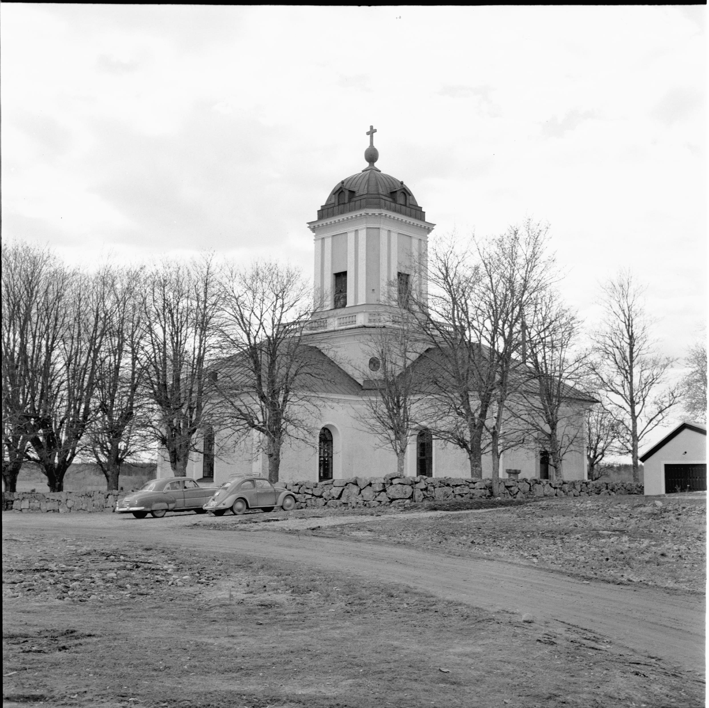 Nils Lagergren, Fasterna kyrka