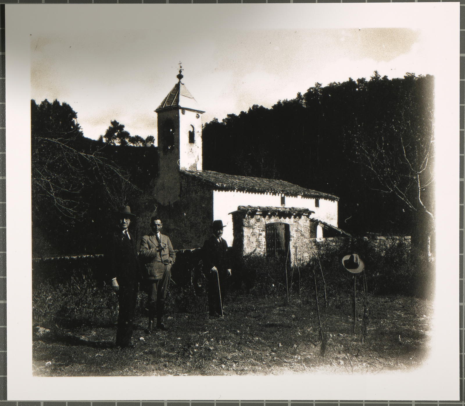 Desconegut, [Church of Montoliu]