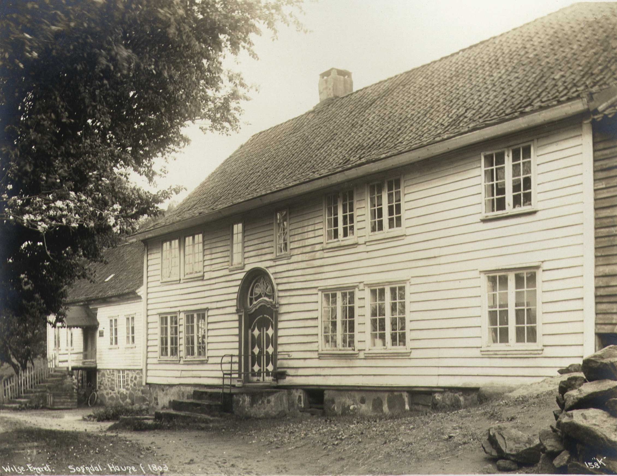 Anders Beer Wilse, Sogndal Gamle Lensmannsgård, Hauge, Sokndal, Rogaland. Bygget 1803. Fotografert 1912.