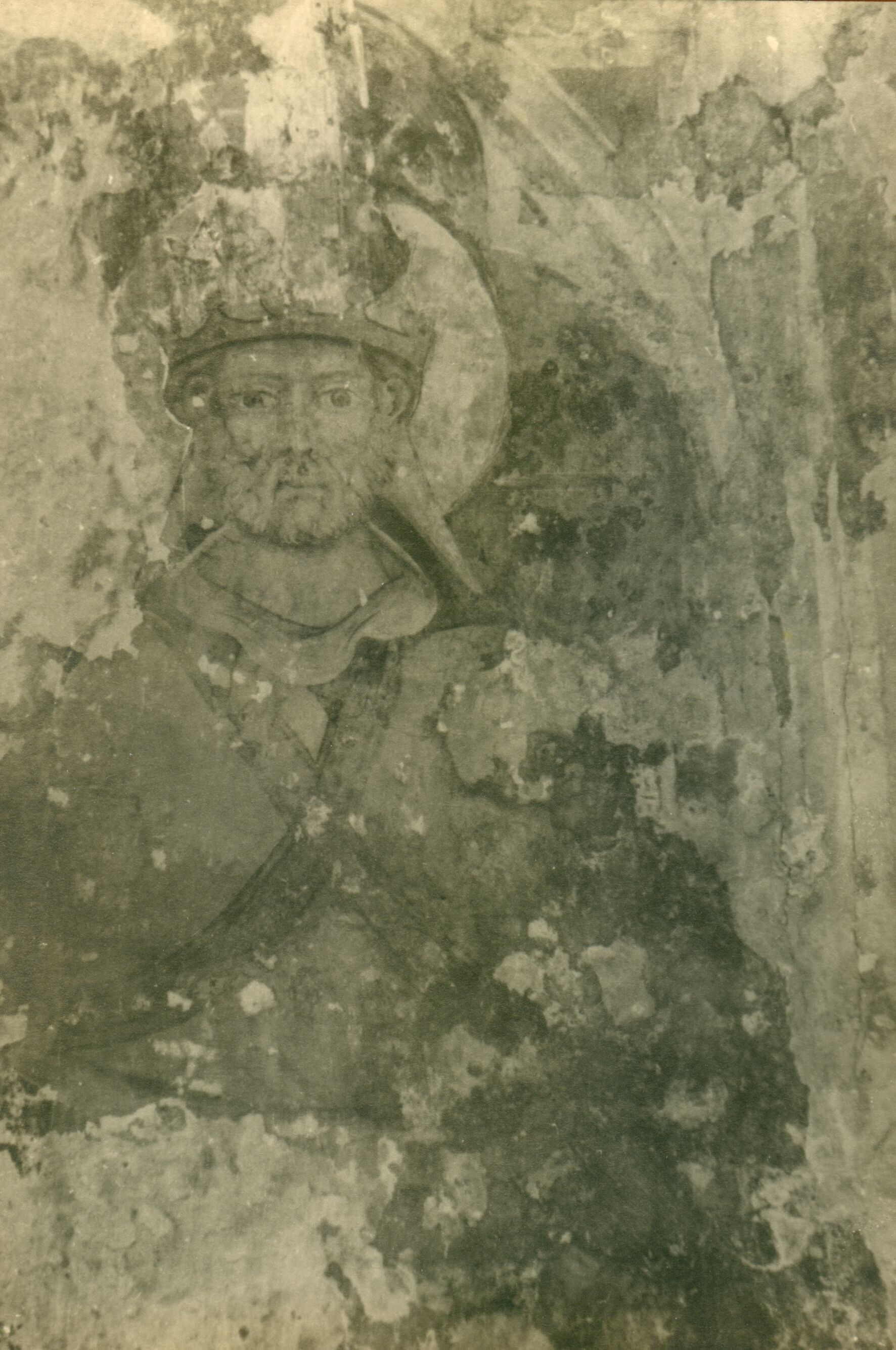 Branko Fučić, Žminj, kapelica sv. Antuna Pustinjaka, unutrašnjost: freska s prikazom Uskrsnuća Kristovog na sjevernoj stijeni, u prvoj niši od ulaza; gotika, 15. stoljeće; ipod luka niše vegetabilni renesansni ornament