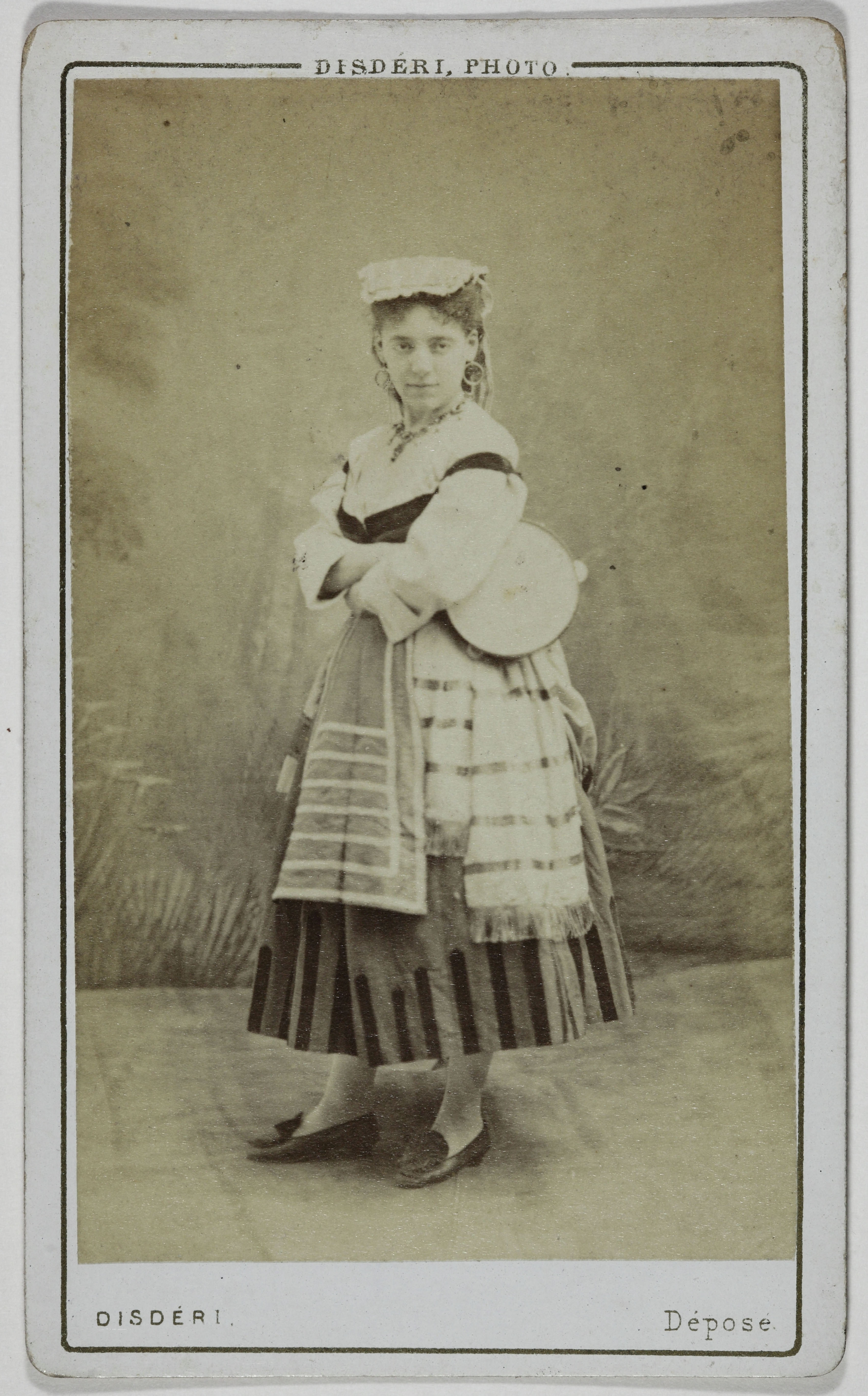 André-Adolphe-Eugène Disdéri, Portrait d'Allonzieux, Marie, (actrice)