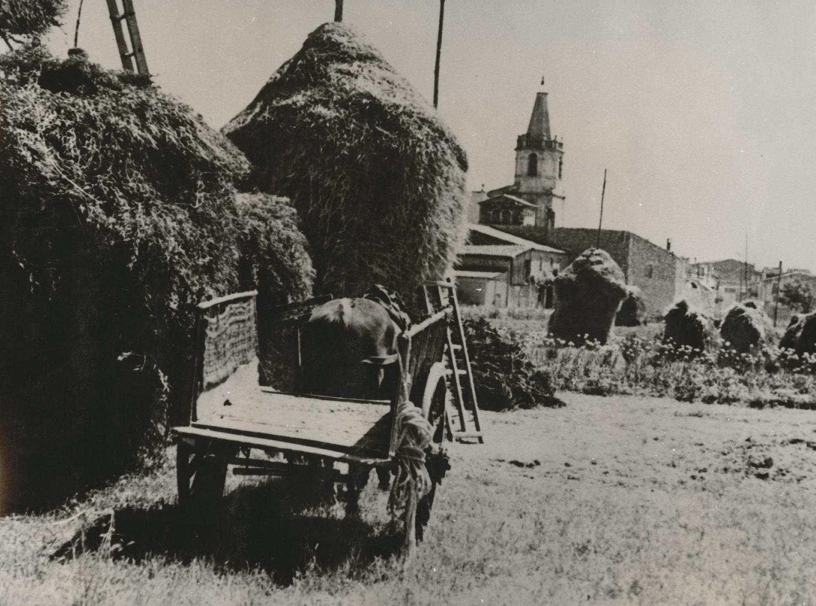 Desconegut, [Workshops and the church of Salt]