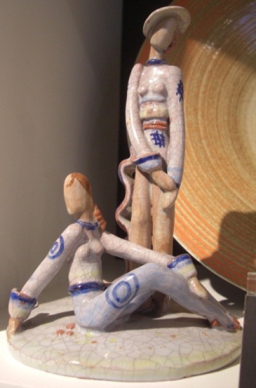 Ilse Hohenreuther, Figurengruppe: Zwei Mädchen