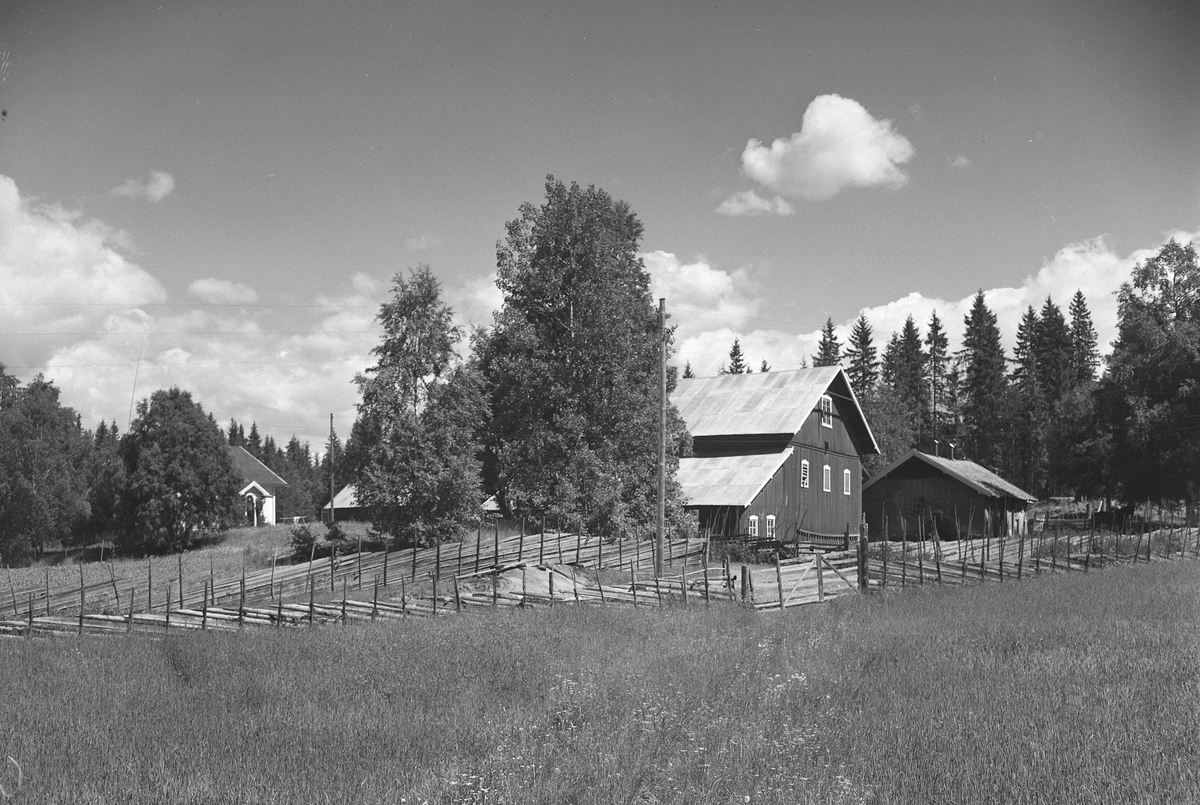 Anno Domkirkeodden, EKSTR: GARDSTUN, HEGGEN, ØVRE HEGGEN, LØTEN. Se Løtenboka, bind 3. Bygdeboka fra 1955, side 441