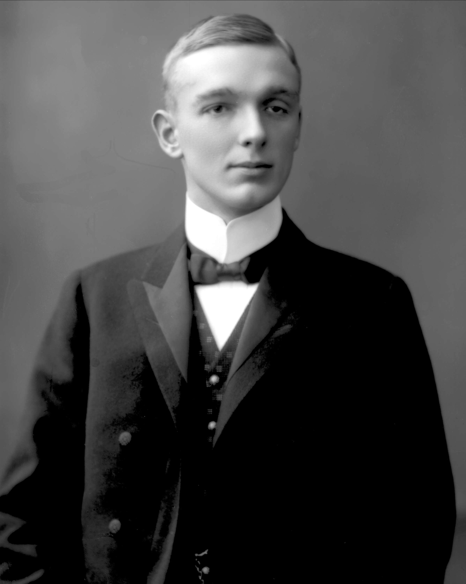 Gustav Borgen, NFB.03853