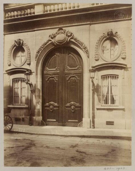 Atget, Jean-Eugène-Auguste, Hotel de Bourbon Busset, Paris, France