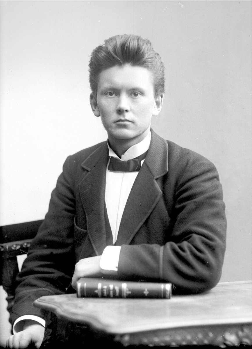 Gustav Borgen, NFB.30623
