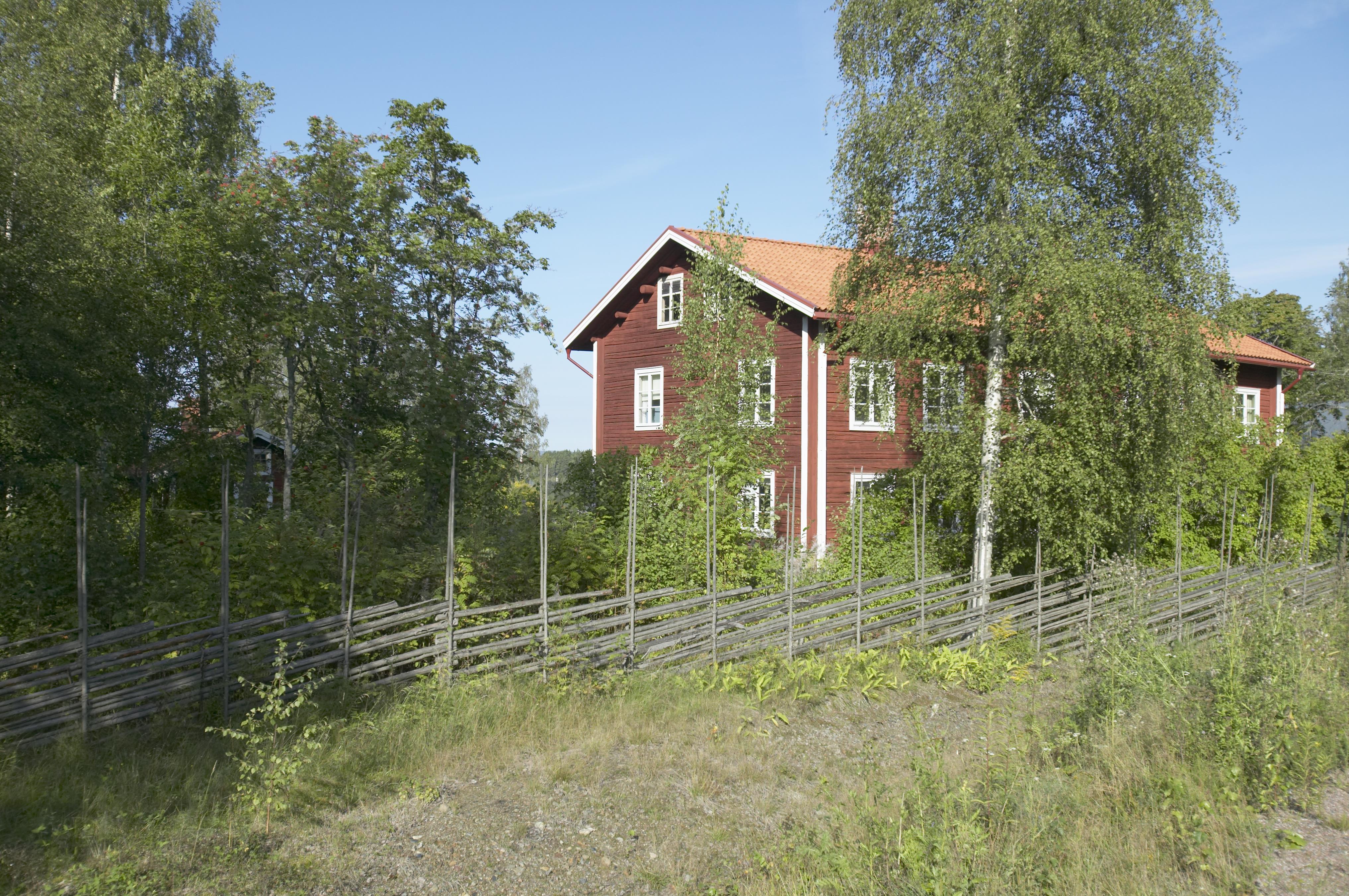 Bengt A Lundberg, Bergsmansgården Hult