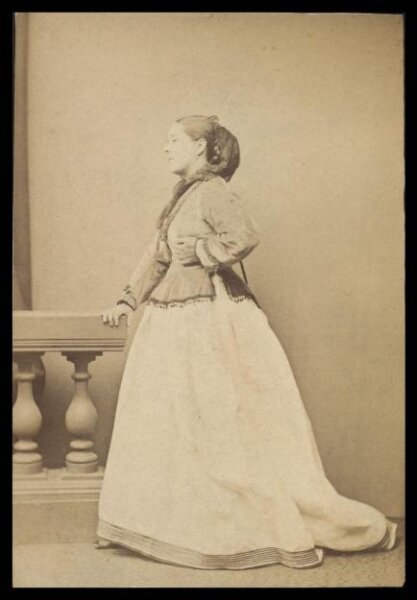 London Stereoscopic and Photographic Company, Guy Little Theatrical Photograph