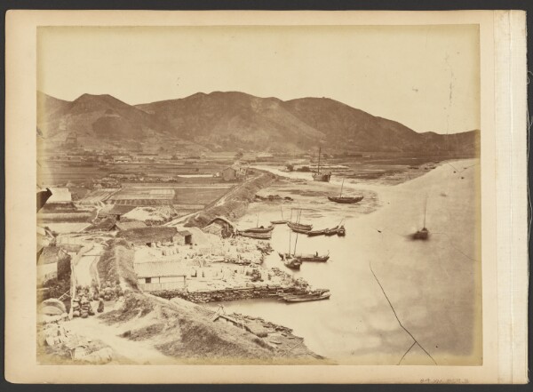 John Thomson, [Dock and river]