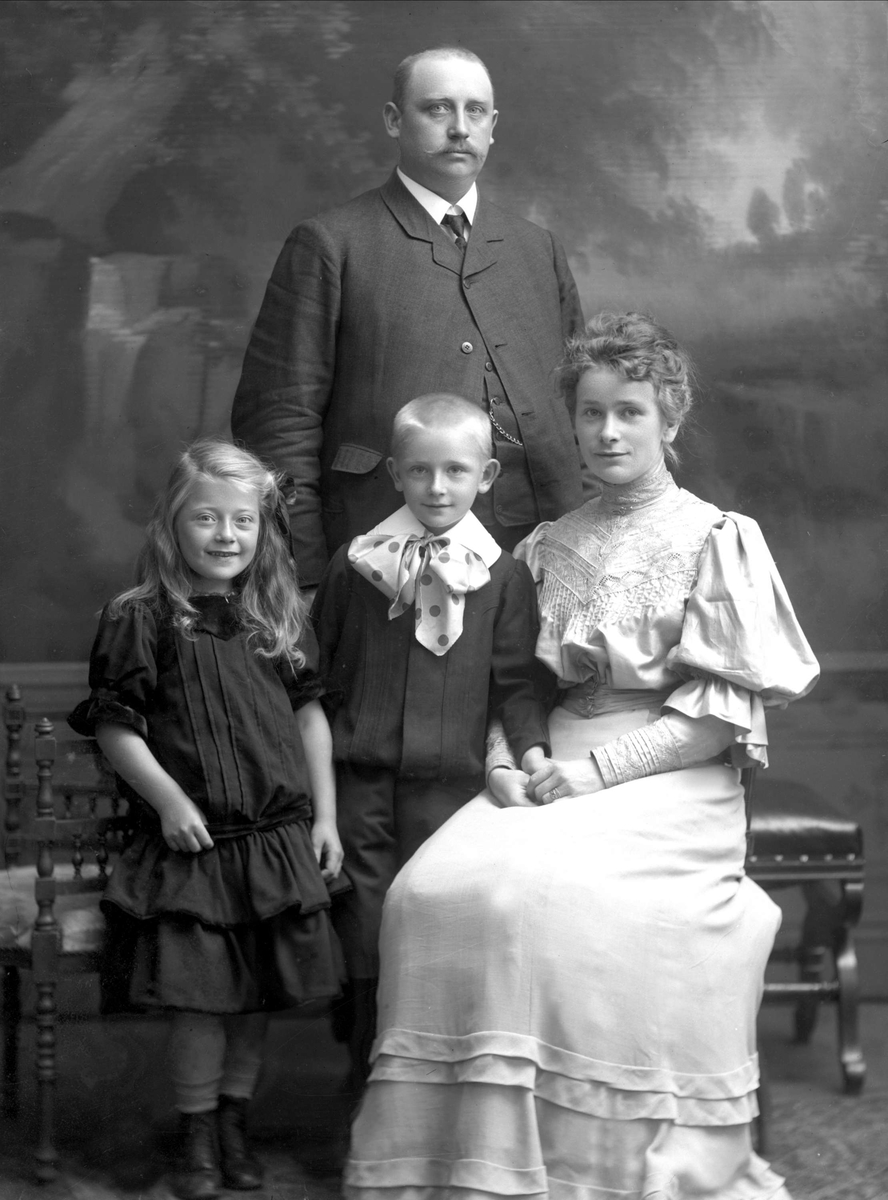 Gustav Borgen, NFB.32992