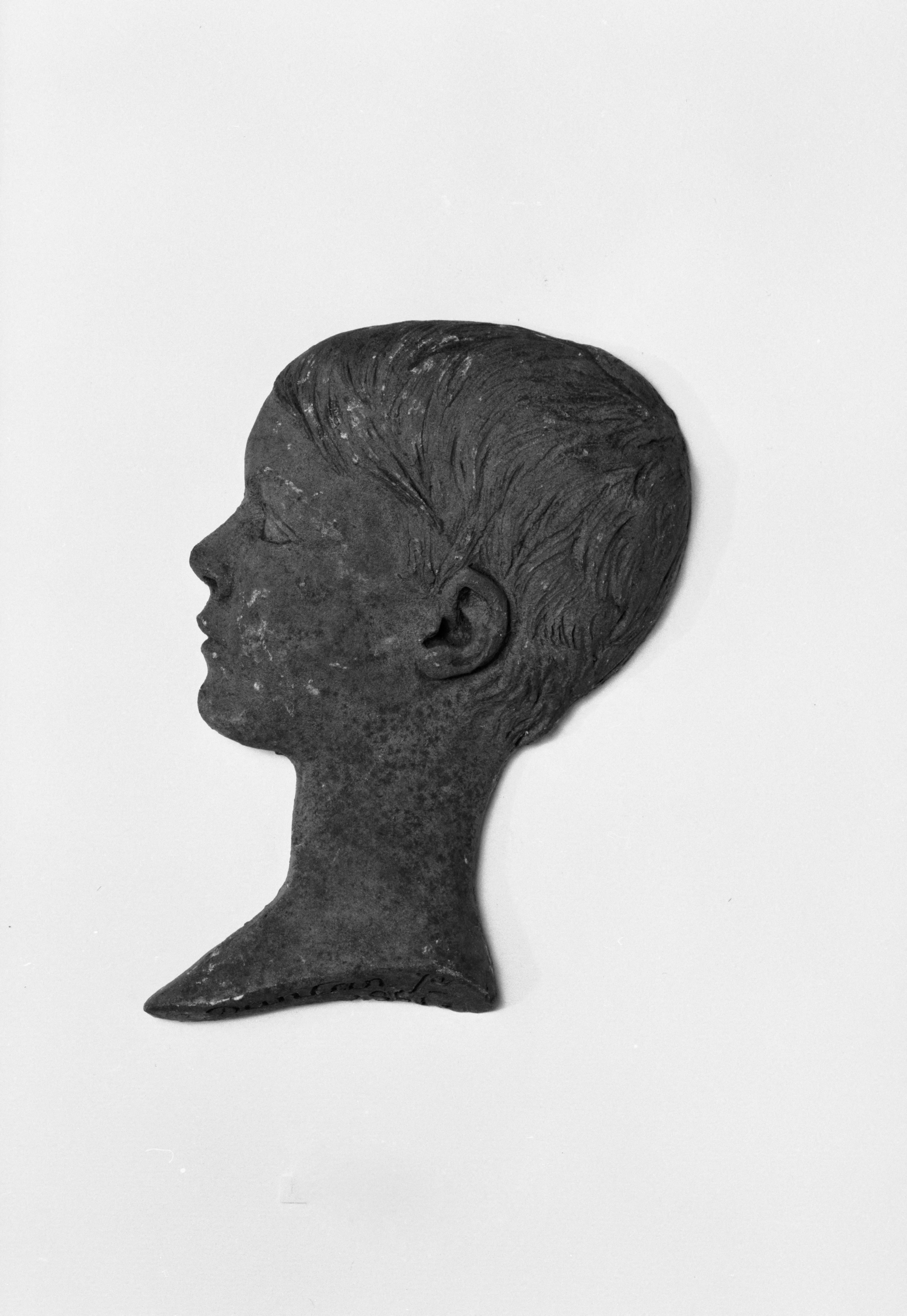 Jean Pierre Dantan, Portrait sérieux de jeune garçon.