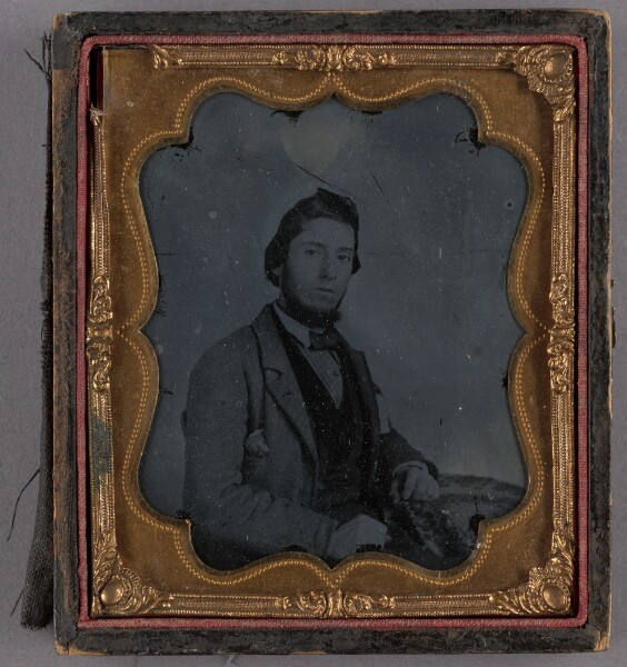 Unknown, [Portrait of a Seated Man with Chin Beard]