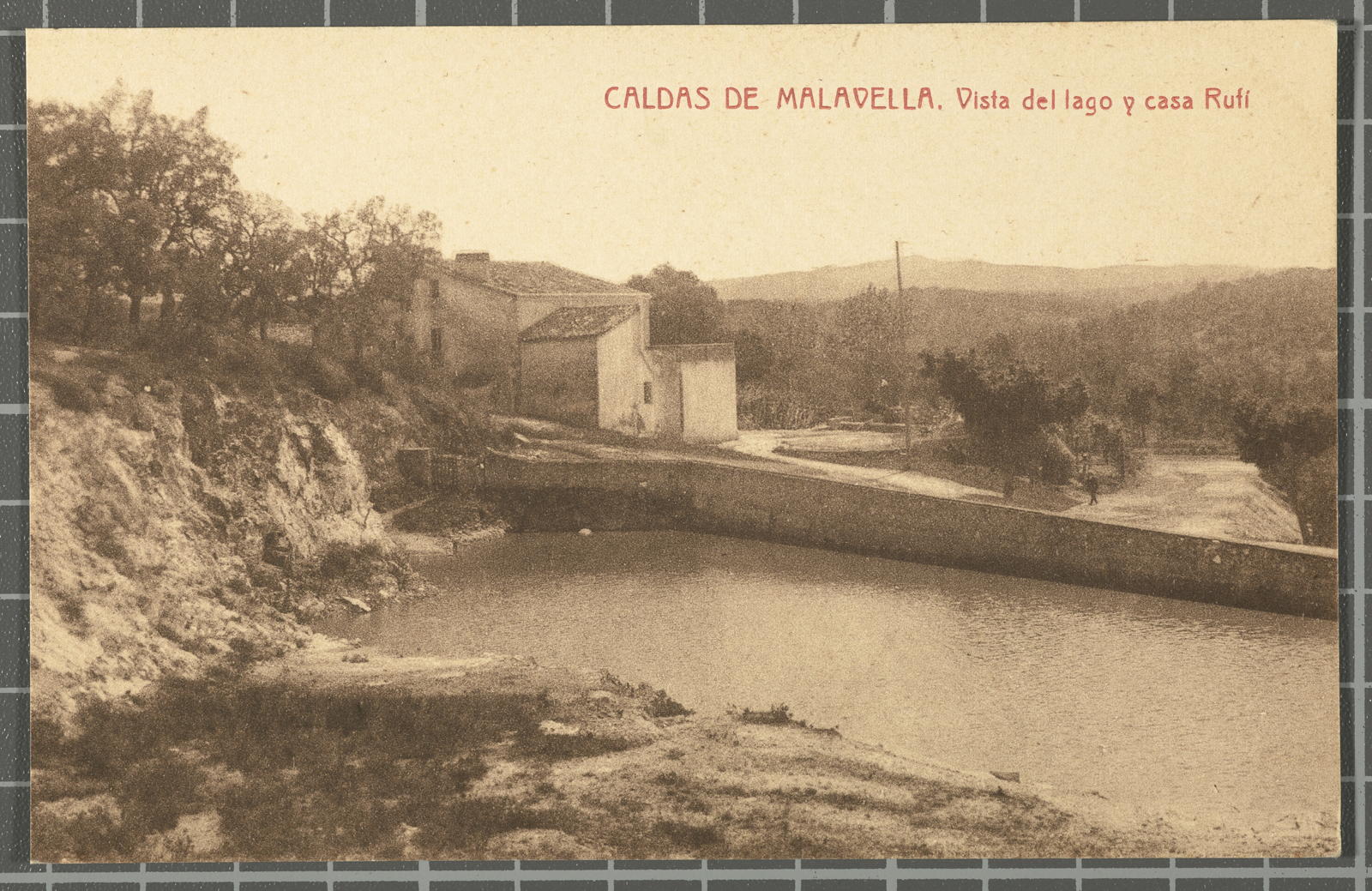 Desconegut, Caldas Malavella. View of lago and house Rufí.