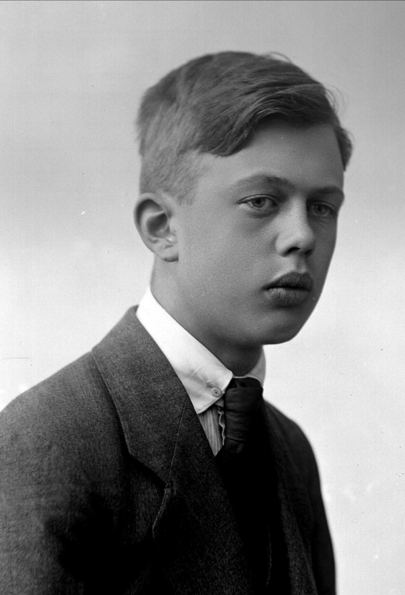 Gustav Borgen, NFB.02304
