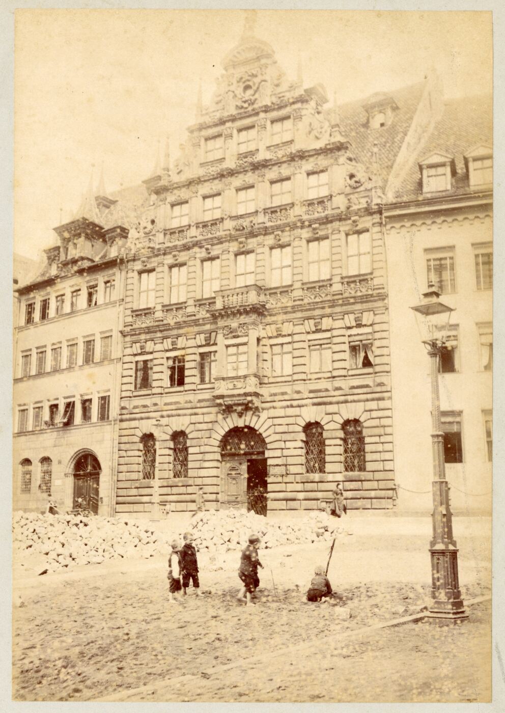 Benediktas Henrikas Tiškevičius, Niurnbergas. Senamiesčio architektūra II