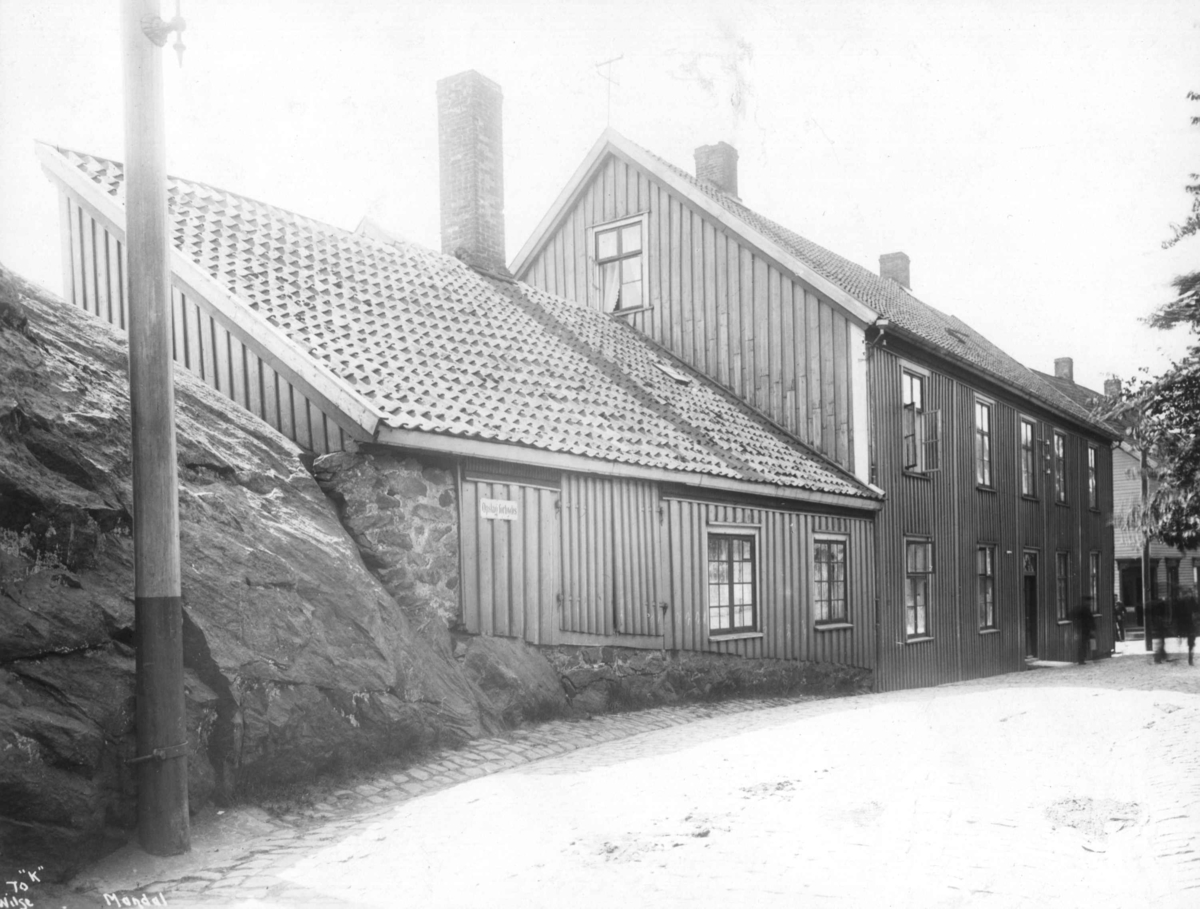 Anders Beer Wilse, Mandal 1