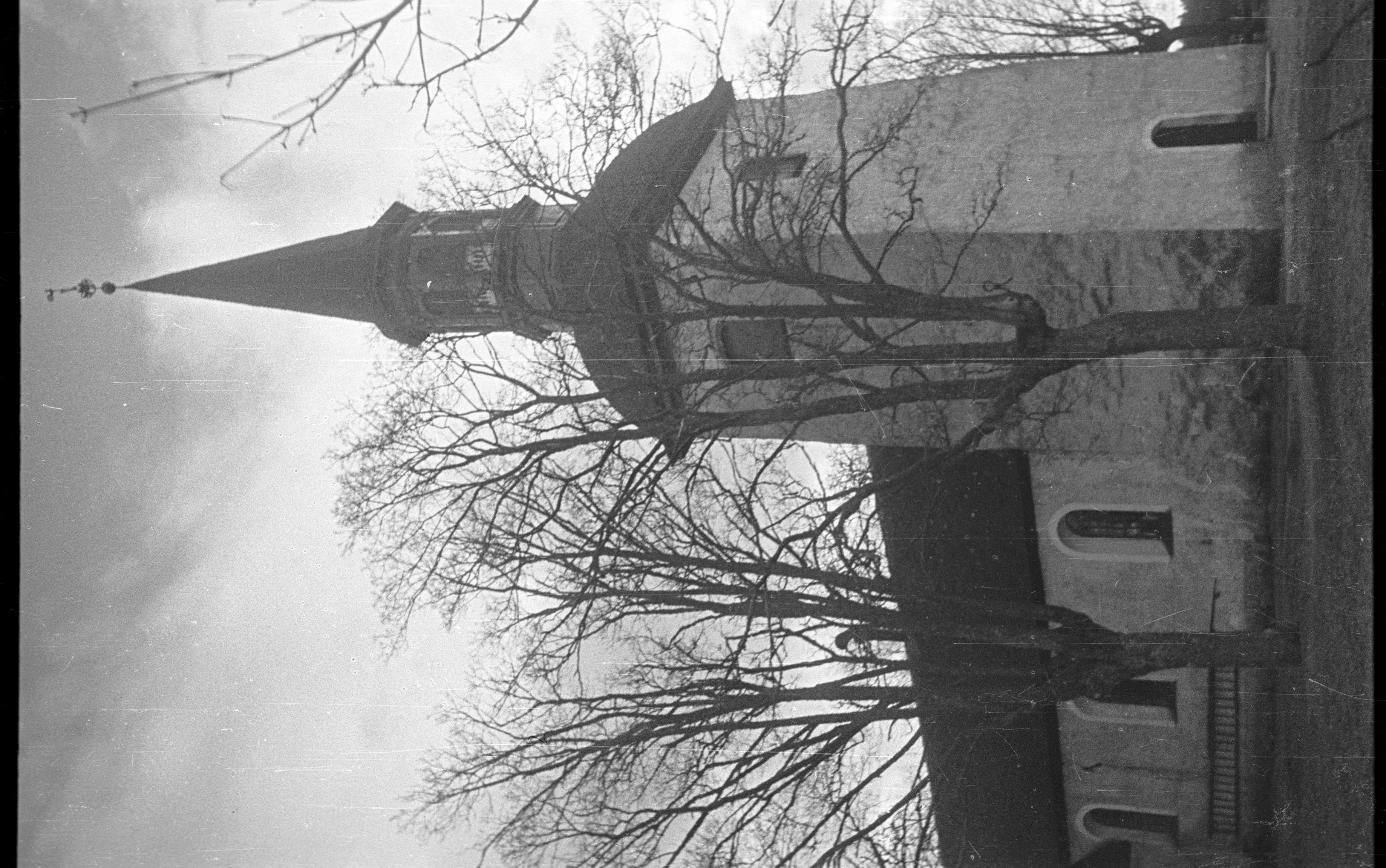Berit Wallenberg, Lovö kyrka