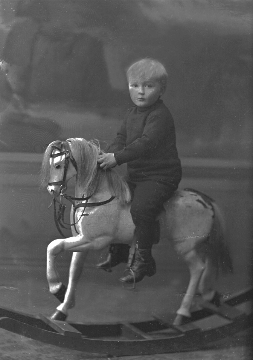 Gustav Borgen, NFB.42991