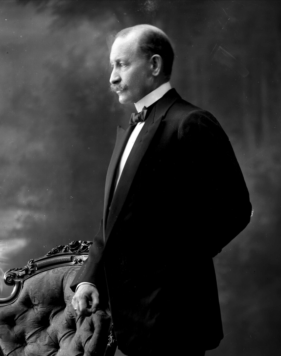 Gustav Borgen, NFB.10204
