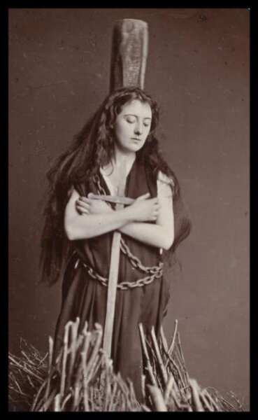 London Stereoscopic and Photographic Company, Guy Little Theatrical Photograph