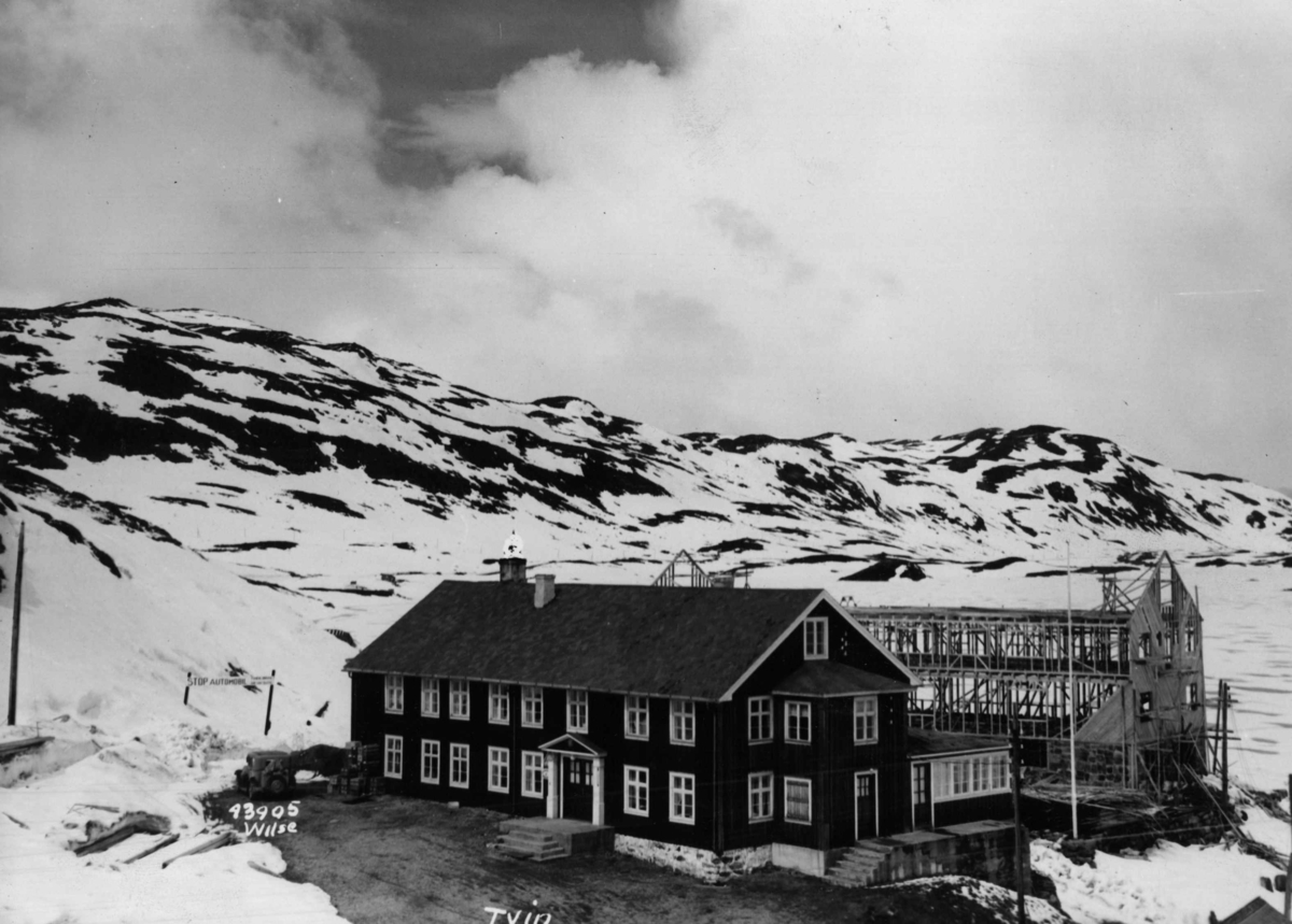 Anders Beer Wilse, Tyin Hotell