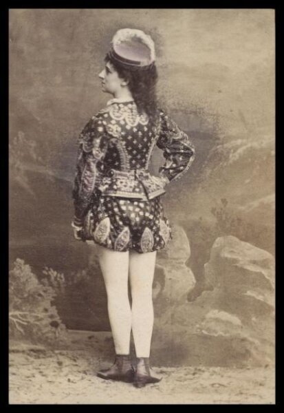 London Stereoscopic and Photographic Company, Guy Little Theatrical Photograph
