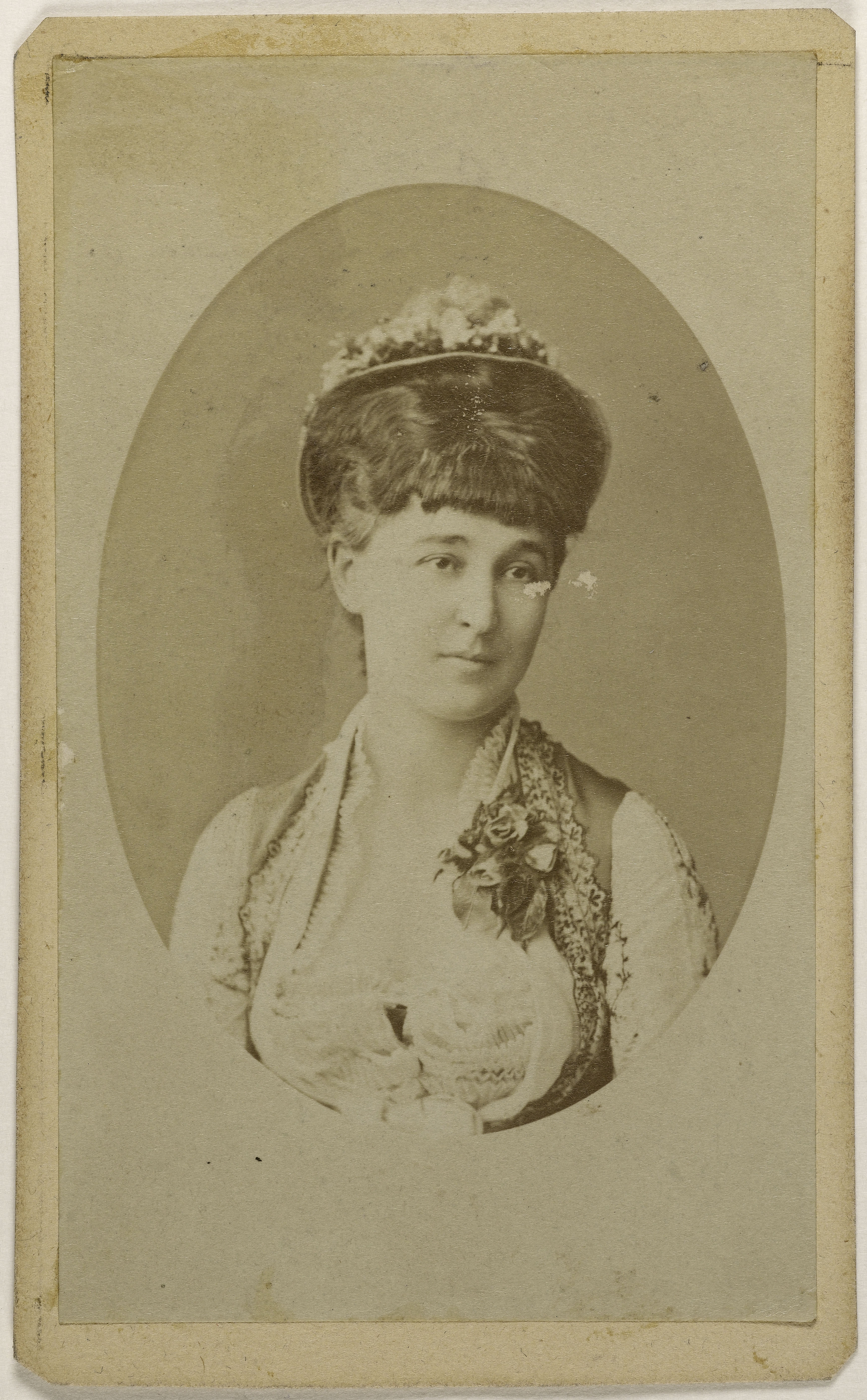 Anonyme, Portrait de Bell, Lina, (actrice)