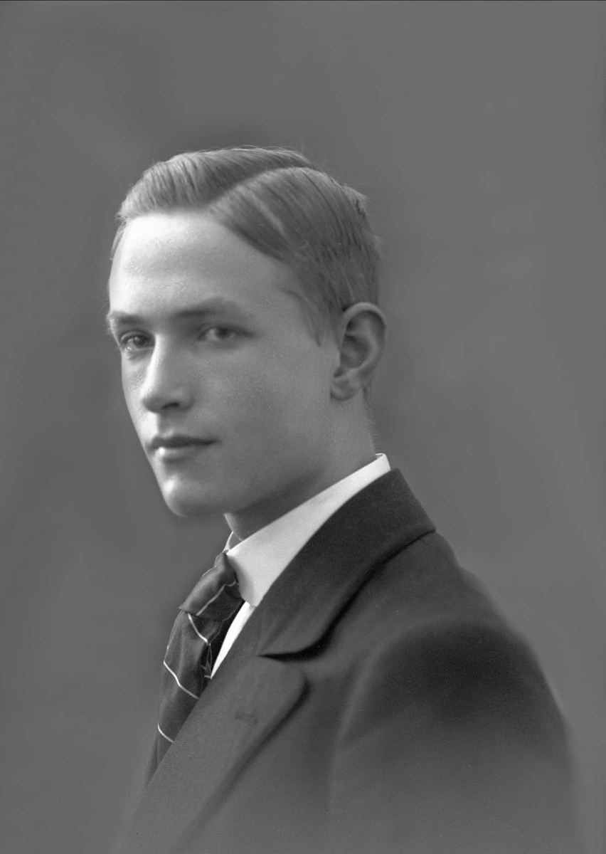 Gustav Borgen, NFB.50597