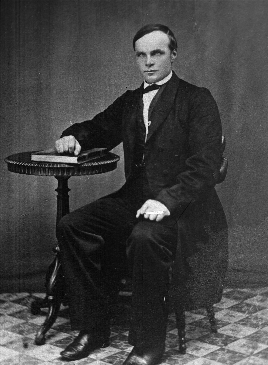 Gustav Borgen, NFB.19343