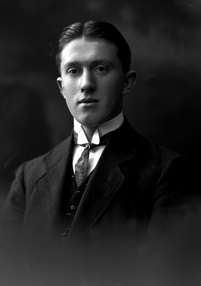 Gustav Borgen, NFB.04913