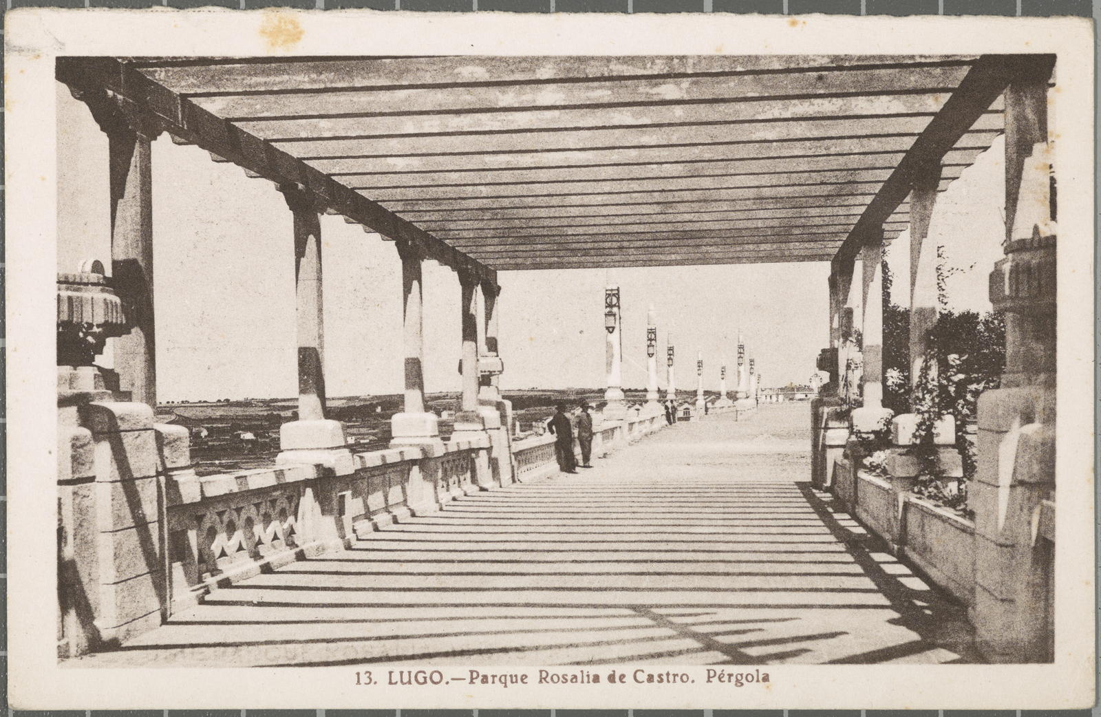 Desconegut, 13. Lugo.-Parque Rosalia de Castro. Pergola