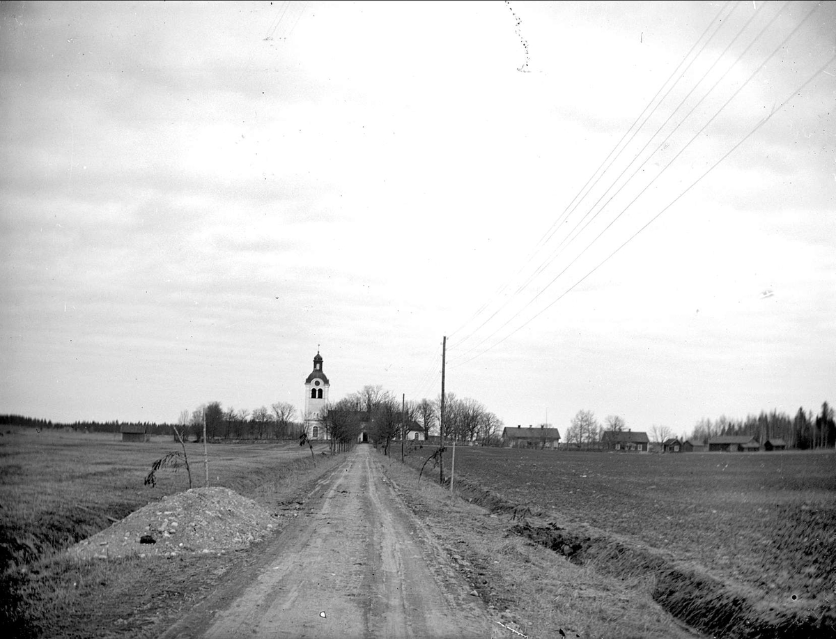 August Fredrik Schagerström, Landskapsvy med Breds kyrka, Breds socken, Uppland april 1919
