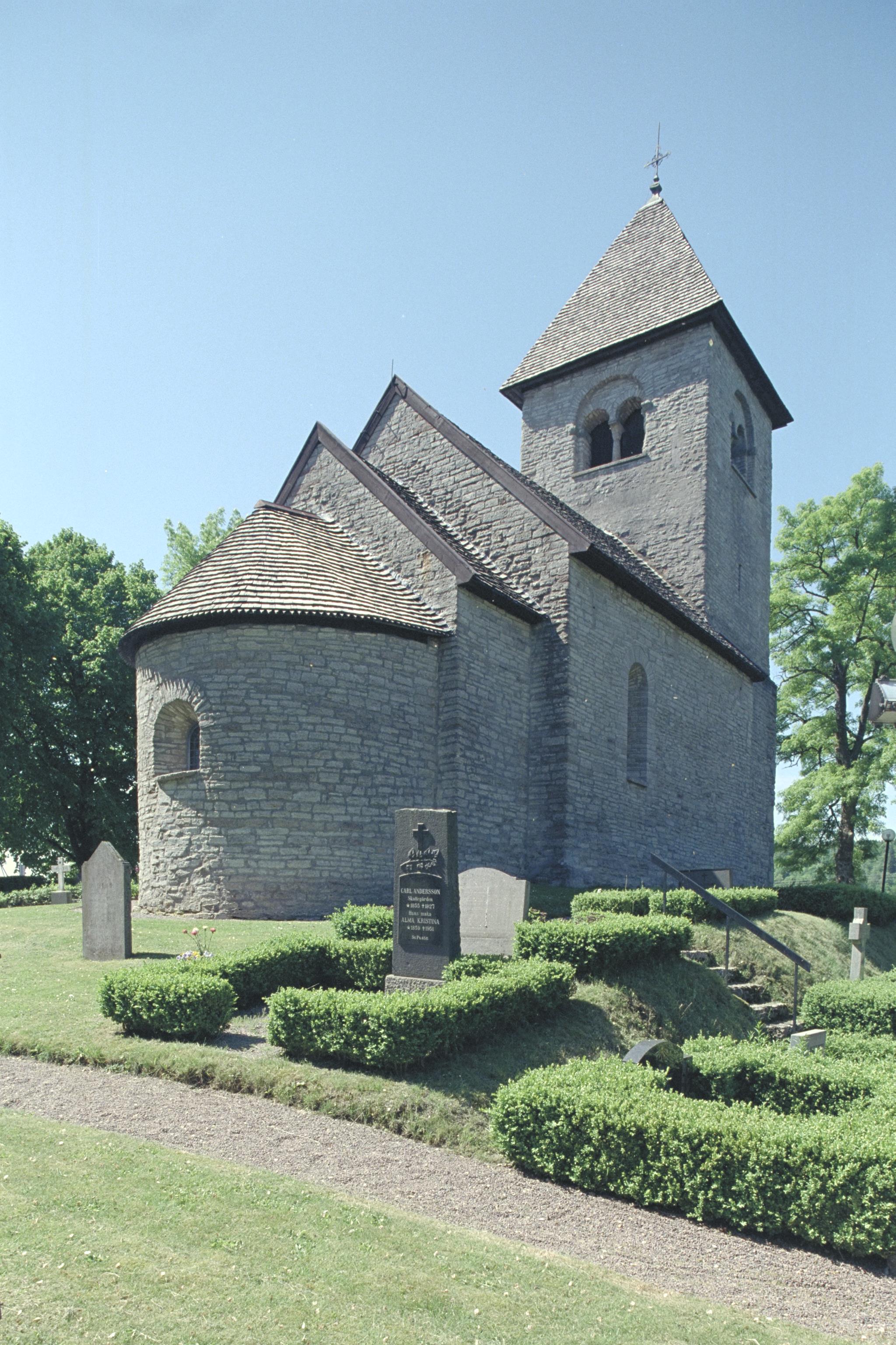 Bengt A Lundberg, Våmbs kyrka